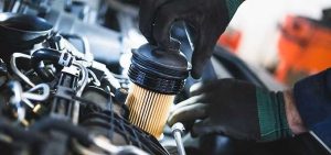Как менять моторное масло в автомобиле